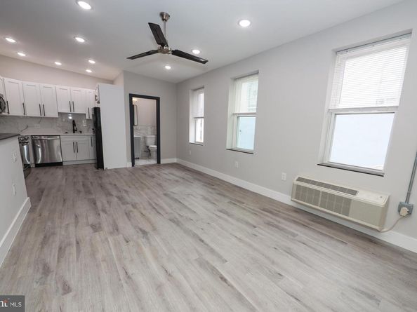 3565 Kensington Avenue, Philadelphia PA 19134