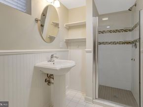 5210 25TH Place N, Arlington VA 22207