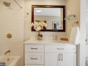 5210 25TH Place N, Arlington VA 22207