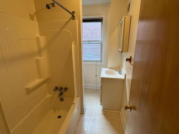 406 N 38TH Street, Philadelphia PA 19104