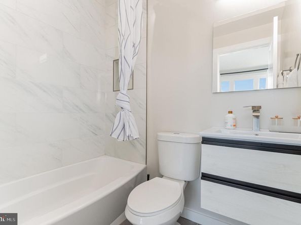 2116 4TH Street NE A, Washington DC 20002