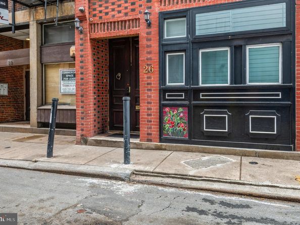 26 S Strawberry Street, Philadelphia PA 19106