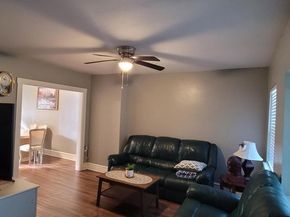 1022 W Oregon Avenue, Philadelphia PA 19148