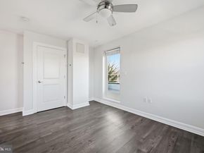 401 15TH Street SE 401, Washington DC 20003