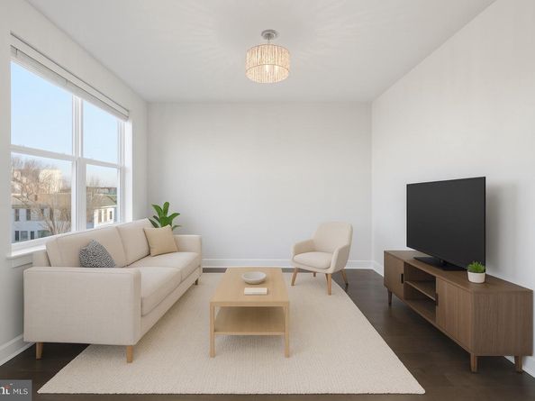 401 15TH Street SE 401, Washington DC 20003