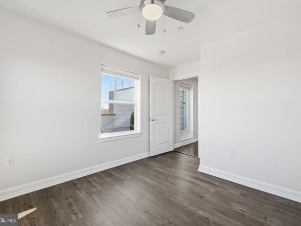 401 15TH Street SE 401, Washington DC 20003