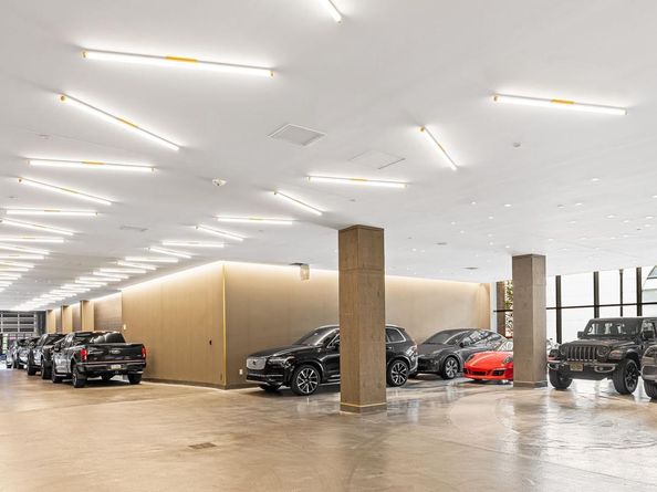 1911 Walnut Street PH 4701, Philadelphia PA 19103