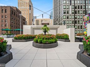 1911 Walnut Street PH 4701, Philadelphia PA 19103