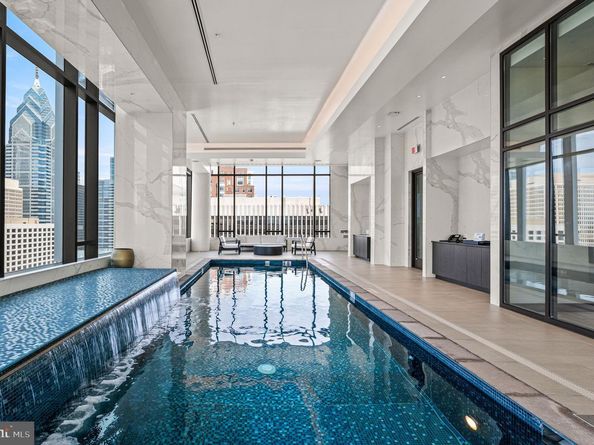 1911 Walnut Street PH 4701, Philadelphia PA 19103