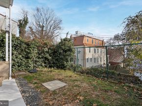 238 Kalos Street, Philadelphia PA 19128