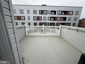 2131 N 10TH Street, Philadelphia PA 19122