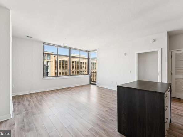 460 New York Avenue NW 1002, Washington DC 20001