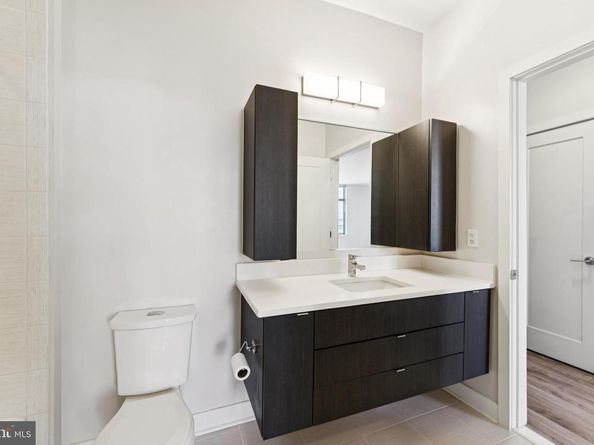 460 New York Avenue NW 1002, Washington DC 20001