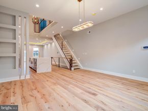 1019 E Palmer Street, Philadelphia PA 19125