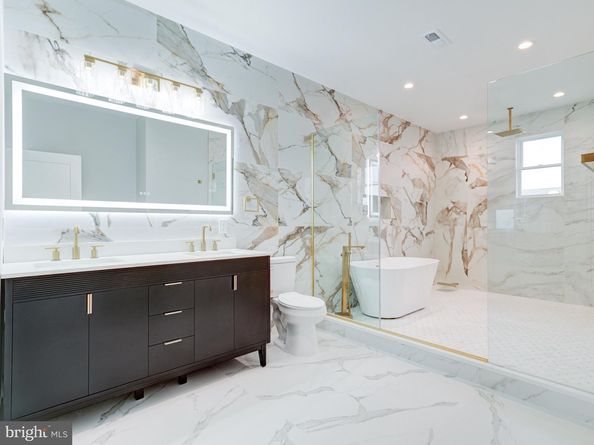 1019 E Palmer Street, Philadelphia PA 19125