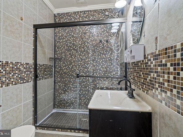 3006 Cedar Street, Philadelphia PA 19134