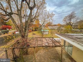 10 Makefield Road, Morrisville PA 19067