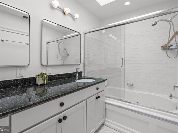 2145 N Street NW 3, Washington DC 20037