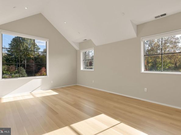 7027 Longwood Drive, Bethesda MD 20817