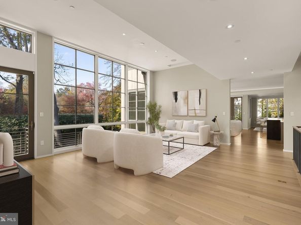 7027 Longwood Drive, Bethesda MD 20817