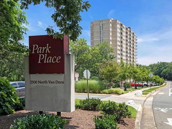 2500 N Van Dorn Street 1409, Alexandria VA 22302