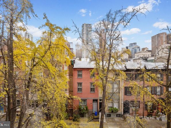 1708 Pine Street 3F, Philadelphia PA 19103