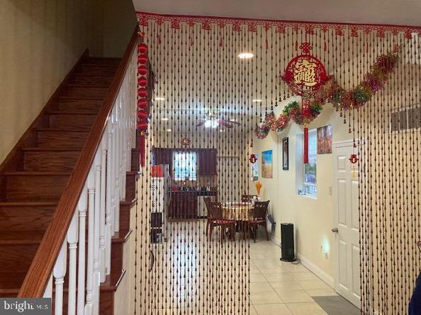 733 Jackson Street, Philadelphia PA 19148