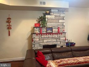 733 Jackson Street, Philadelphia PA 19148