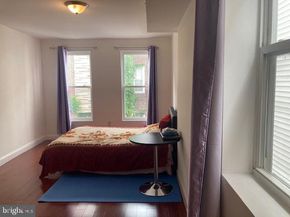 733 Jackson Street, Philadelphia PA 19148