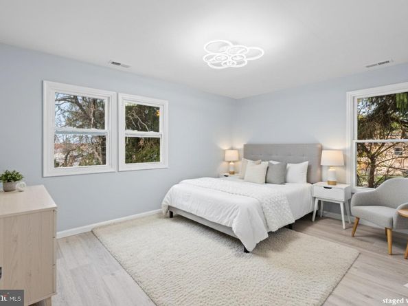 11046 Ferndale Street, Philadelphia PA 19116