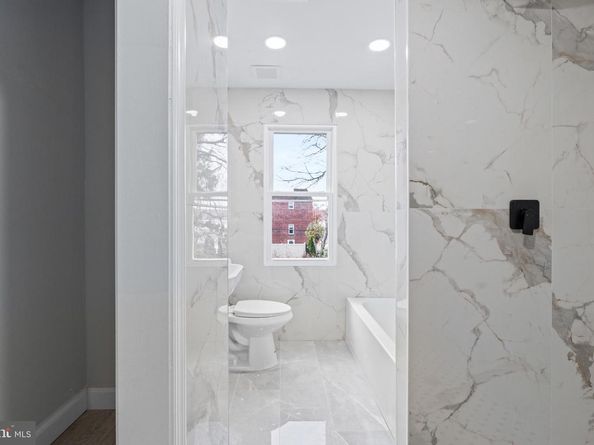 11046 Ferndale Street, Philadelphia PA 19116