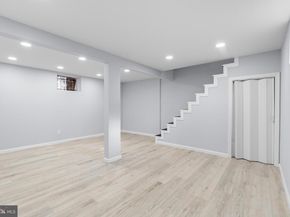 11046 Ferndale Street, Philadelphia PA 19116