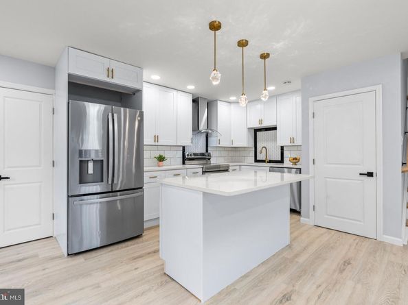 11046 Ferndale Street, Philadelphia PA 19116