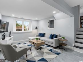 11046 Ferndale Street, Philadelphia PA 19116