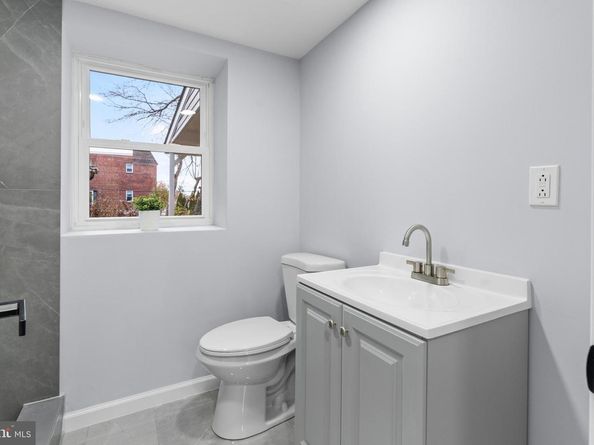 11046 Ferndale Street, Philadelphia PA 19116