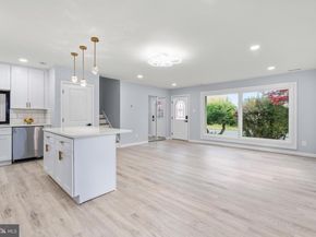 11046 Ferndale Street, Philadelphia PA 19116