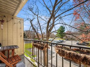 338-B Saybrook Lane, Wallingford PA 19086