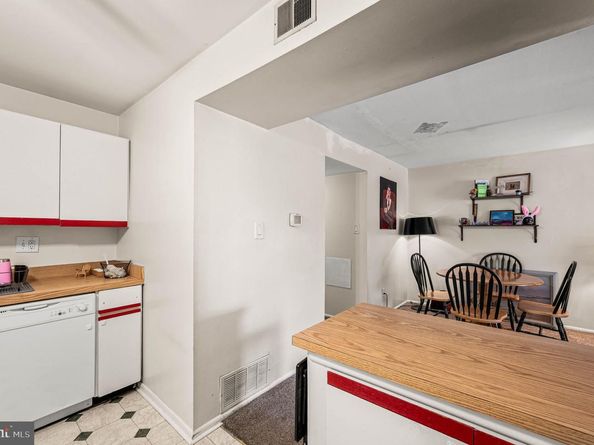 338-B Saybrook Lane, Wallingford PA 19086