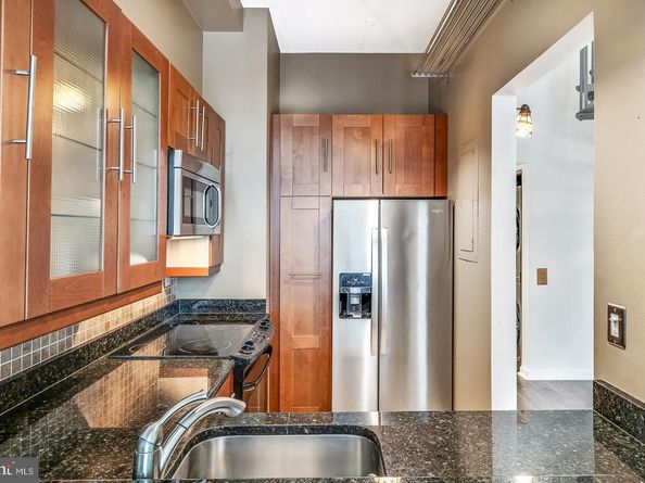 3 N Chris Columbus Boulevard PL228, Philadelphia PA 19106