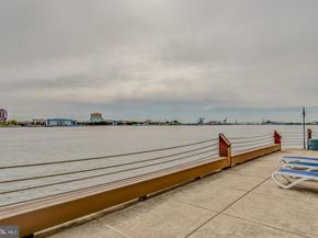 3 N Chris Columbus Boulevard PL228, Philadelphia PA 19106