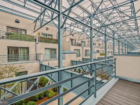 3 N Chris Columbus Boulevard PL228, Philadelphia PA 19106