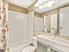 3 N Chris Columbus Boulevard PL228, Philadelphia PA 19106