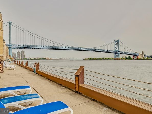 3 N Chris Columbus Boulevard PL228, Philadelphia PA 19106