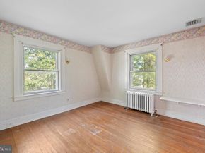 412 N Rolling Road, Springfield PA 19064