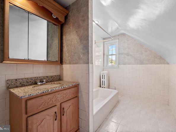 412 N Rolling Road, Springfield PA 19064