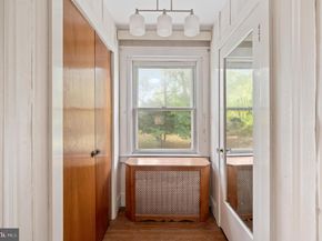 412 N Rolling Road, Springfield PA 19064