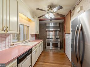 412 N Rolling Road, Springfield PA 19064