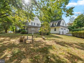 412 N Rolling Road, Springfield PA 19064