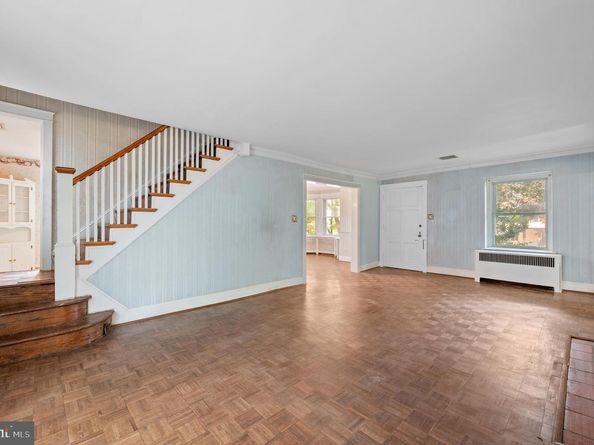 412 N Rolling Road, Springfield PA 19064