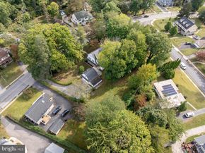 412 N Rolling Road, Springfield PA 19064